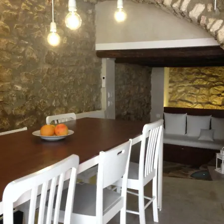 Prázdninový dům Cal Matiner *** Salsadella